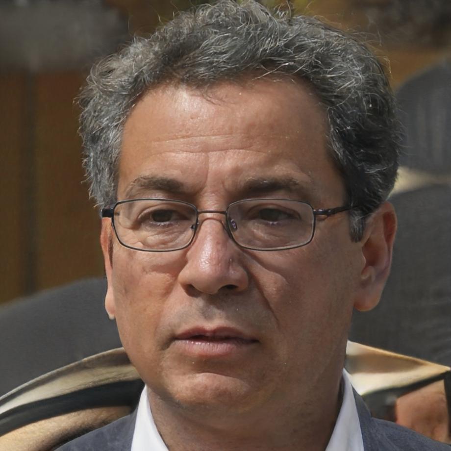 Carlos Mendoza - Asesor Financiero Certificado